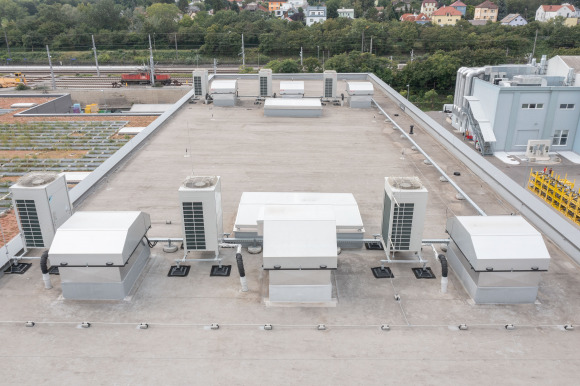 Wie-ein-dezentrales-Hallenklima-System-funktioniert